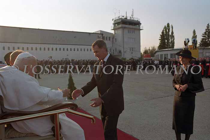 %_tempFileName02121_SLOVACCHIA2003%