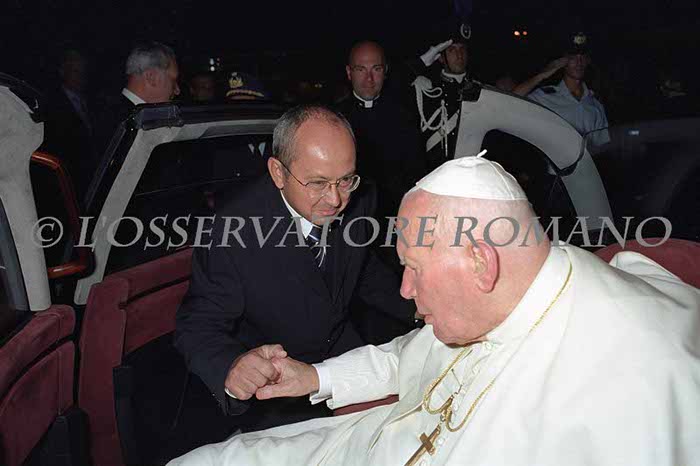 %_tempFileName02215_SLOVACCHIA2003%