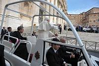 <br>Udienza Generale del 14 Aprile 2010<br><br> - (Copyright L'OSSERVATORE ROMANO - Servizio Fotografico - photo@ossrom.va)