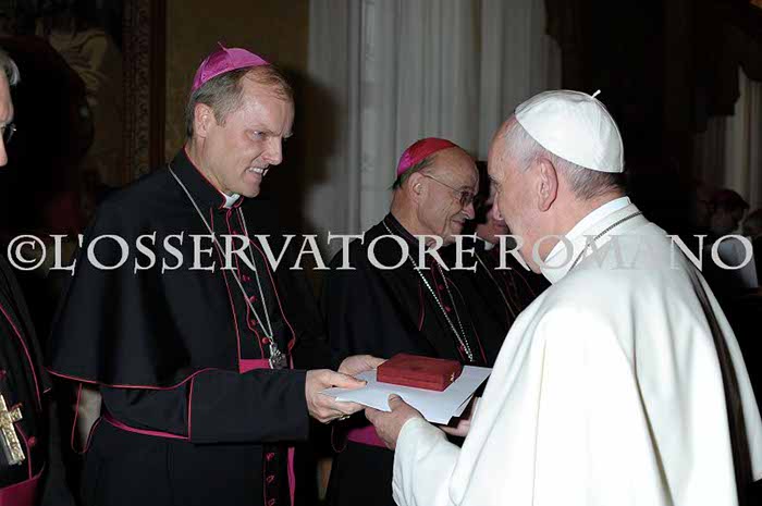 %_tempFileName01573_20112015%