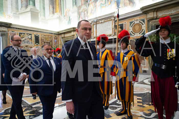 %_tempFileName00131_15102018%