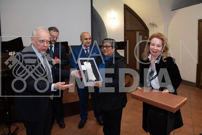 %_tempFileName04078_10112018%