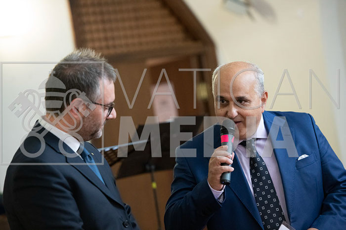 %_tempFileName04087_10112018%