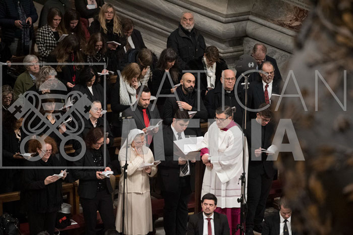 %_tempFileName00772_24122018%