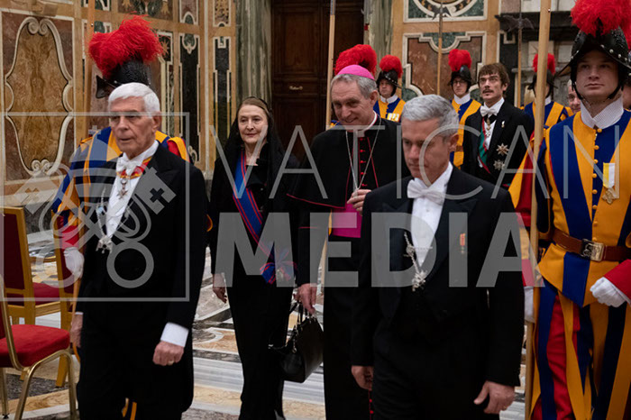 %_tempFileName01040_12122019%