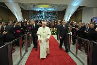 <br>CONCERTO ANNIVERSARIO V ANNO PONTIFICATO <br><br> - (Copyright L'OSSERVATORE ROMANO - Servizio Fotografico - photo@ossrom.va)