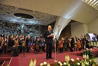 <br>CONCERTO ANNIVERSARIO V ANNO PONTIFICATO <br><br> - (Copyright L'OSSERVATORE ROMANO - Servizio Fotografico - photo@ossrom.va)