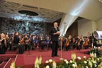 <br>CONCERTO ANNIVERSARIO V ANNO PONTIFICATO <br><br> - (Copyright L'OSSERVATORE ROMANO - Servizio Fotografico - photo@ossrom.va)