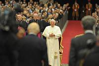<br>CONCERTO ANNIVERSARIO V ANNO PONTIFICATO <br><br> - (Copyright L'OSSERVATORE ROMANO - Servizio Fotografico - photo@ossrom.va)