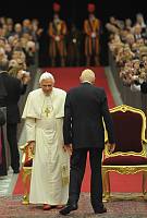 <br>CONCERTO ANNIVERSARIO V ANNO PONTIFICATO <br><br> - (Copyright L'OSSERVATORE ROMANO - Servizio Fotografico - photo@ossrom.va)