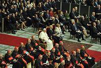 <br>CONCERTO ANNIVERSARIO V ANNO PONTIFICATO <br><br> - (Copyright L'OSSERVATORE ROMANO - Servizio Fotografico - photo@ossrom.va)