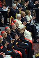 <br>CONCERTO ANNIVERSARIO V ANNO PONTIFICATO <br><br> - (Copyright L'OSSERVATORE ROMANO - Servizio Fotografico - photo@ossrom.va)