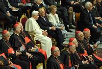 <br>CONCERTO ANNIVERSARIO V ANNO PONTIFICATO <br><br> - (Copyright L'OSSERVATORE ROMANO - Servizio Fotografico - photo@ossrom.va)