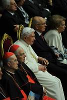 <br>CONCERTO ANNIVERSARIO V ANNO PONTIFICATO <br><br> - (Copyright L'OSSERVATORE ROMANO - Servizio Fotografico - photo@ossrom.va)