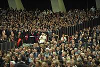 <br>CONCERTO ANNIVERSARIO V ANNO PONTIFICATO <br><br> - (Copyright L'OSSERVATORE ROMANO - Servizio Fotografico - photo@ossrom.va)