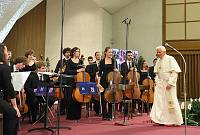 <br>CONCERTO ANNIVERSARIO V ANNO PONTIFICATO <br><br> - (Copyright L'OSSERVATORE ROMANO - Servizio Fotografico - photo@ossrom.va)