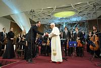 <br>CONCERTO ANNIVERSARIO V ANNO PONTIFICATO <br><br> - (Copyright L'OSSERVATORE ROMANO - Servizio Fotografico - photo@ossrom.va)