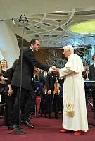 <br>CONCERTO ANNIVERSARIO V ANNO PONTIFICATO <br><br> - (Copyright L'OSSERVATORE ROMANO - Servizio Fotografico - photo@ossrom.va)