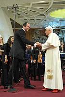 <br>CONCERTO ANNIVERSARIO V ANNO PONTIFICATO <br><br> - (Copyright L'OSSERVATORE ROMANO - Servizio Fotografico - photo@ossrom.va)