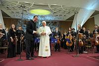<br>CONCERTO ANNIVERSARIO V ANNO PONTIFICATO <br><br> - (Copyright L'OSSERVATORE ROMANO - Servizio Fotografico - photo@ossrom.va)