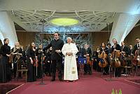 <br>CONCERTO ANNIVERSARIO V ANNO PONTIFICATO <br><br> - (Copyright L'OSSERVATORE ROMANO - Servizio Fotografico - photo@ossrom.va)