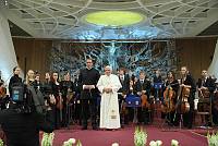<br>CONCERTO ANNIVERSARIO V ANNO PONTIFICATO <br><br> - (Copyright L'OSSERVATORE ROMANO - Servizio Fotografico - photo@ossrom.va)