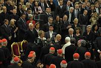 <br>CONCERTO ANNIVERSARIO V ANNO PONTIFICATO <br><br> - (Copyright L'OSSERVATORE ROMANO - Servizio Fotografico - photo@ossrom.va)