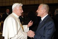 <br>CONCERTO ANNIVERSARIO V ANNO PONTIFICATO <br><br> - (Copyright L'OSSERVATORE ROMANO - Servizio Fotografico - photo@ossrom.va)