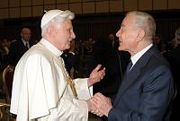 <br>CONCERTO ANNIVERSARIO V ANNO PONTIFICATO <br><br> - (Copyright L'OSSERVATORE ROMANO - Servizio Fotografico - photo@ossrom.va)