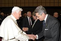 <br>CONCERTO ANNIVERSARIO V ANNO PONTIFICATO <br><br> - (Copyright L'OSSERVATORE ROMANO - Servizio Fotografico - photo@ossrom.va)