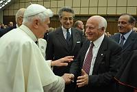 <br>CONCERTO ANNIVERSARIO V ANNO PONTIFICATO <br><br> - (Copyright L'OSSERVATORE ROMANO - Servizio Fotografico - photo@ossrom.va)