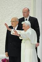 <br>CONCERTO ANNIVERSARIO V ANNO PONTIFICATO <br><br> - (Copyright L'OSSERVATORE ROMANO - Servizio Fotografico - photo@ossrom.va)