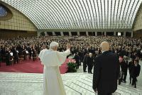 <br>CONCERTO ANNIVERSARIO V ANNO PONTIFICATO <br><br> - (Copyright L'OSSERVATORE ROMANO - Servizio Fotografico - photo@ossrom.va)