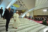 <br>CONCERTO ANNIVERSARIO V ANNO PONTIFICATO <br><br> - (Copyright L'OSSERVATORE ROMANO - Servizio Fotografico - photo@ossrom.va)