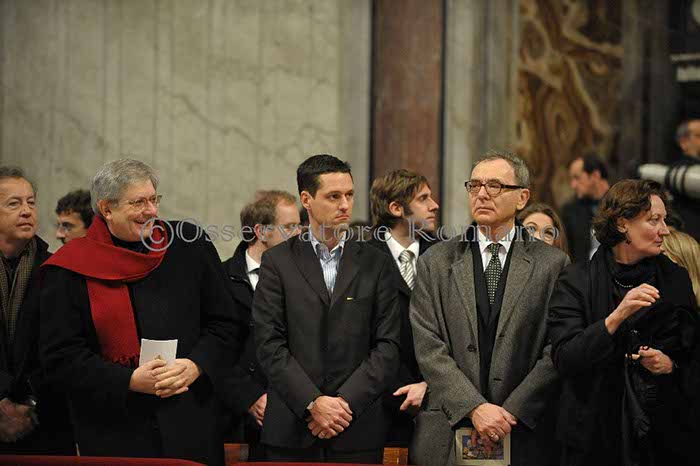 %_tempFileName00033_06012010%