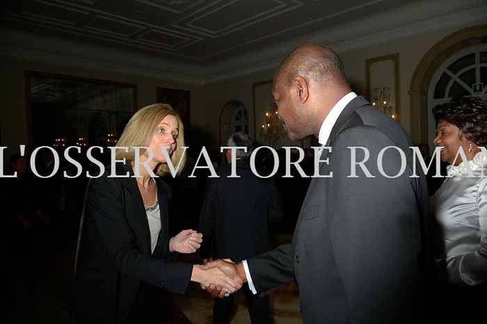 %_tempFileName03873_11012016%