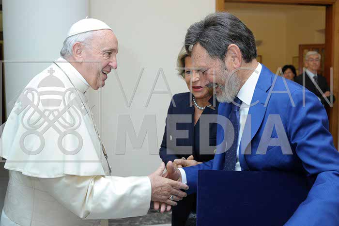 %_tempFileName00523_11062018%