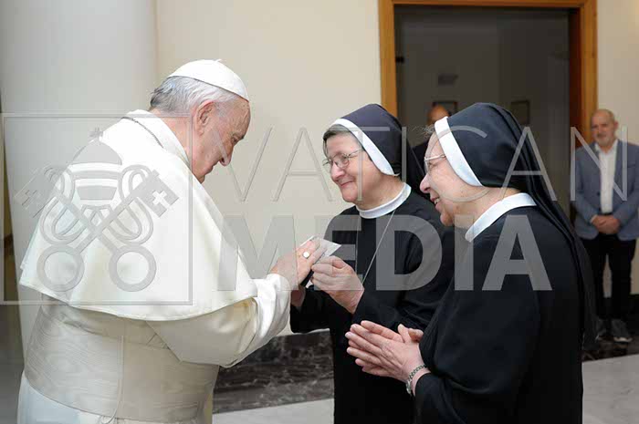 %_tempFileName00733_11062018%