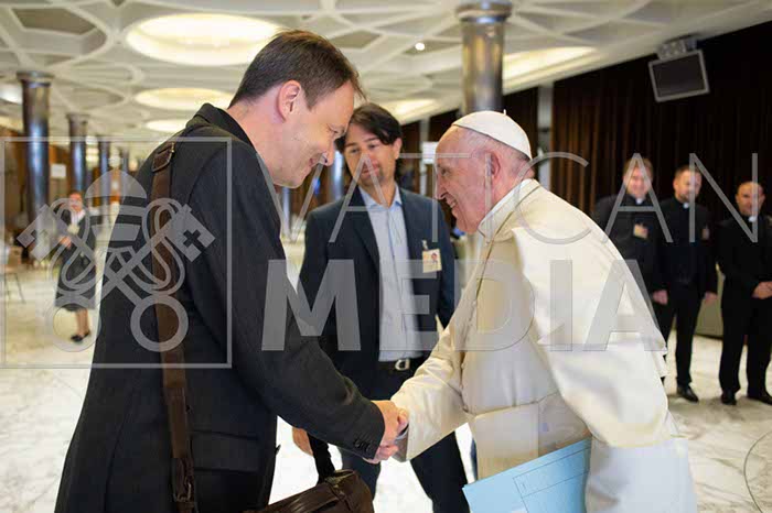 %_tempFileName07637_04102018%