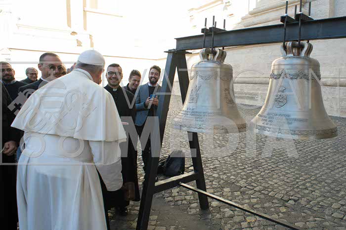 %_tempFileName00105_24102018%