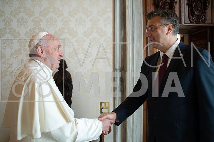 %_tempFileName01645_06022020%