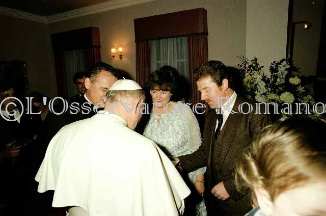 %_tempFileName00569_IRLANDA-USA1979%