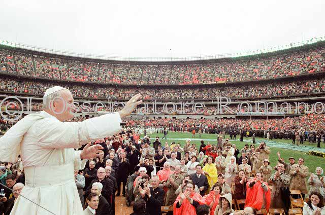 %_tempFileName01442_IRLANDA-USA1979%