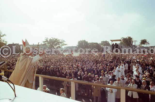 %_tempFileName02325_IRLANDA-USA1979%