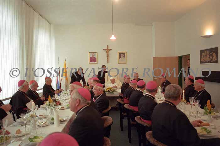 %_tempFileName00811_SLOVACCHIA2003%