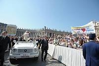 <br>UDIENZA GENERALE - 28 aprile 2010<br><br> - (Copyright L'OSSERVATORE ROMANO - Servizio Fotografico - photo@ossrom.va)