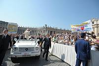 <br>UDIENZA GENERALE - 28 aprile 2010<br><br> - (Copyright L'OSSERVATORE ROMANO - Servizio Fotografico - photo@ossrom.va)