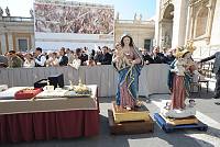 <br>UDIENZA GENERALE - 28 aprile 2010<br><br> - (Copyright L'OSSERVATORE ROMANO - Servizio Fotografico - photo@ossrom.va)
