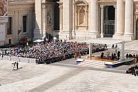 <br>UDIENZA GENERALE - 28 aprile 2010<br><br> - (Copyright L'OSSERVATORE ROMANO - Servizio Fotografico - photo@ossrom.va)