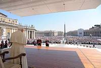 <br>UDIENZA GENERALE - 28 aprile 2010<br><br> - (Copyright L'OSSERVATORE ROMANO - Servizio Fotografico - photo@ossrom.va)